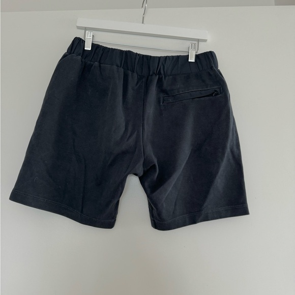 COS Drawstring Shorts - Picture 2 of 4